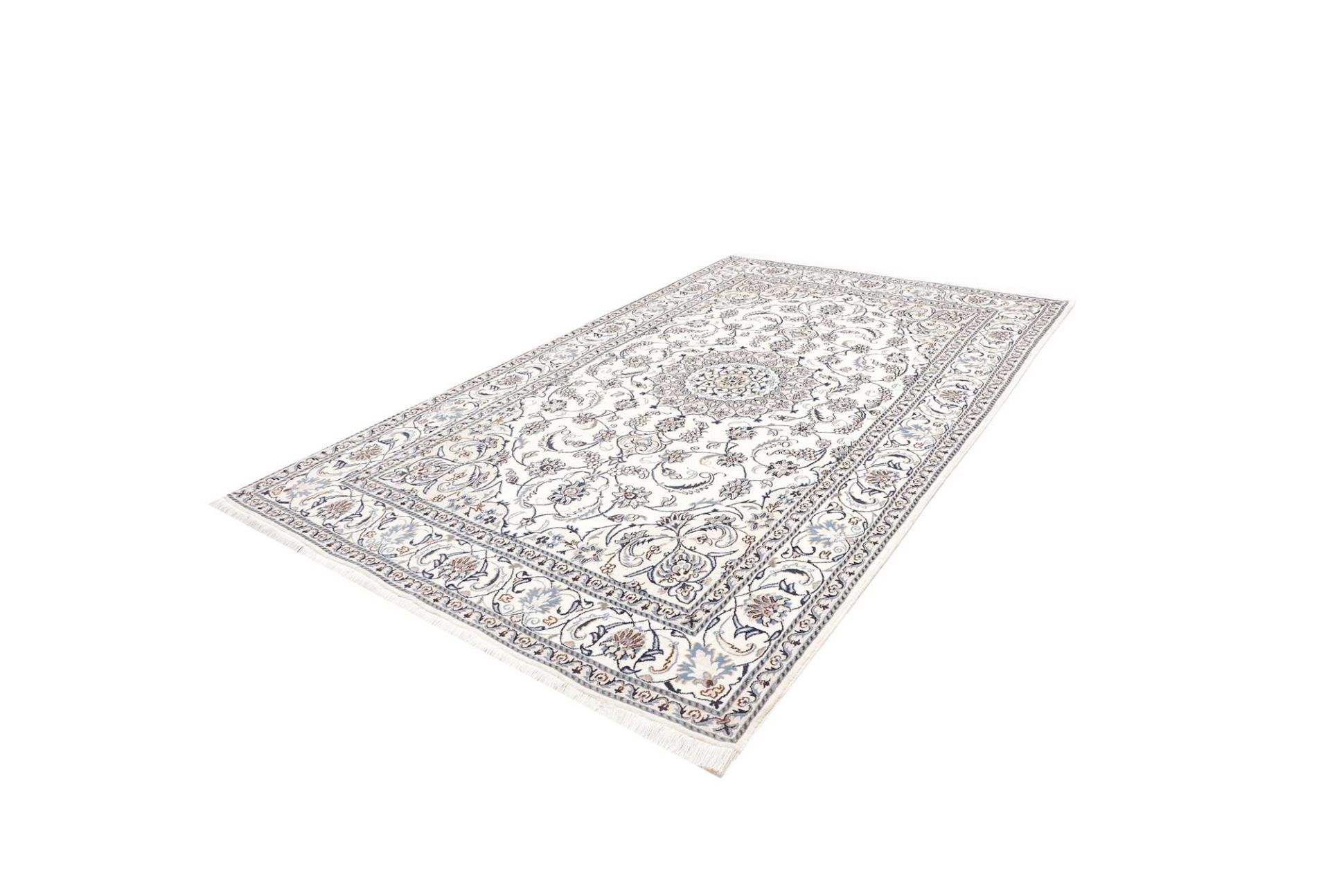Nain Perserteppich 201 × 306 cm aus Wolle, handgeknüpft