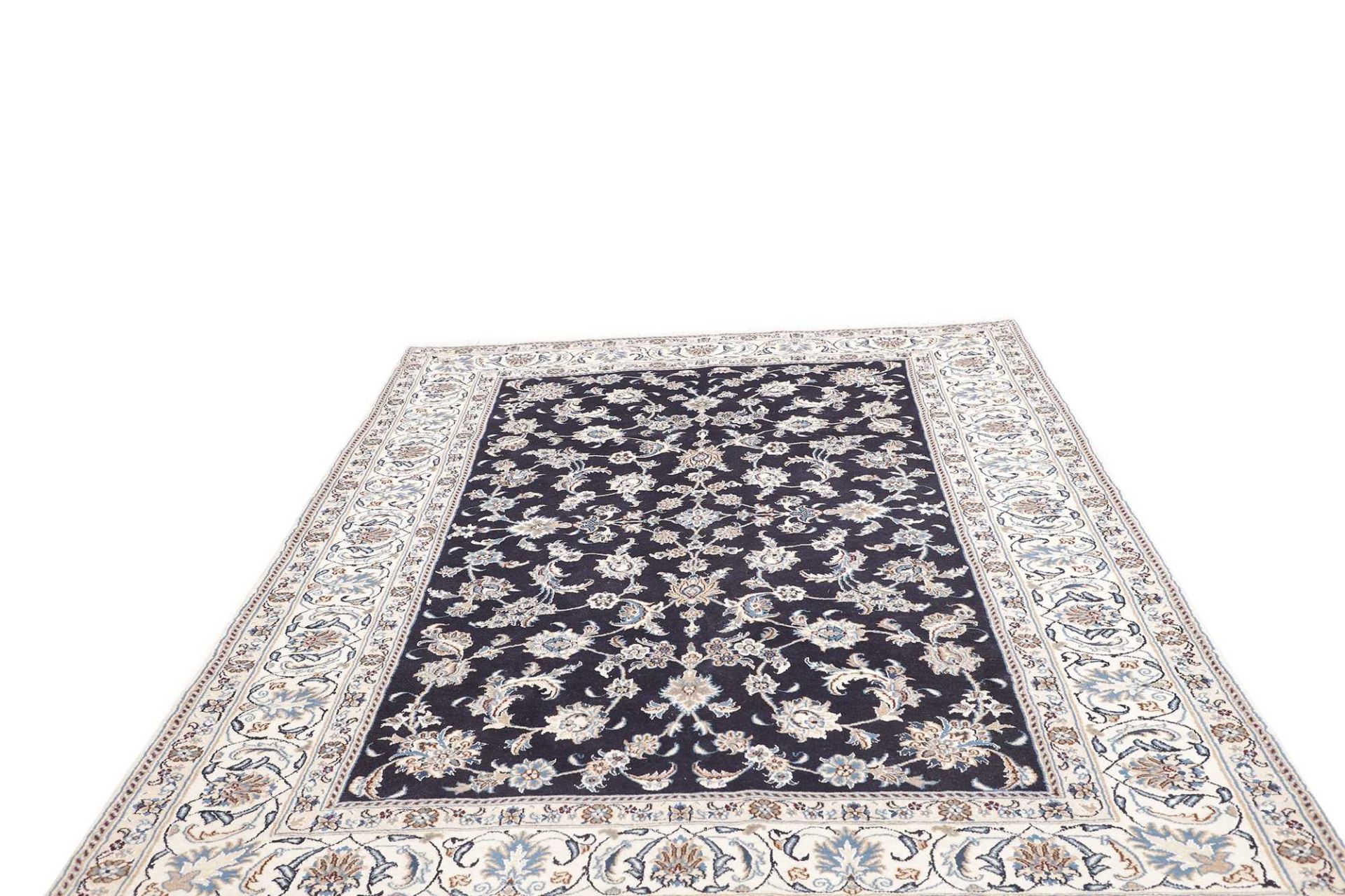 perserteppich-nain-194-x-290-cm-schurwolle-handgeknupft-exklusiv-3 Nain Perserteppich 194 × 290 cm aus Wolle, handgeknüpft