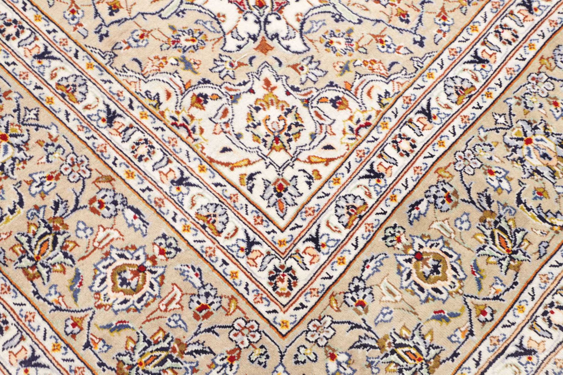Kashan Perserteppich aus Iran, 206 × 324 cm