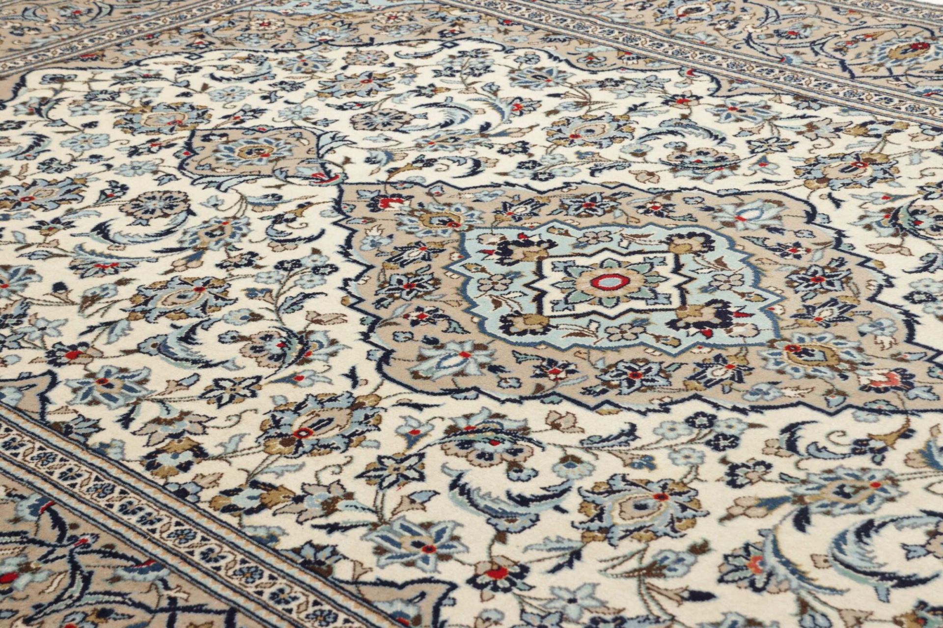 Handgeknüpfter Kashan Perserteppich 203 × 321 cm
