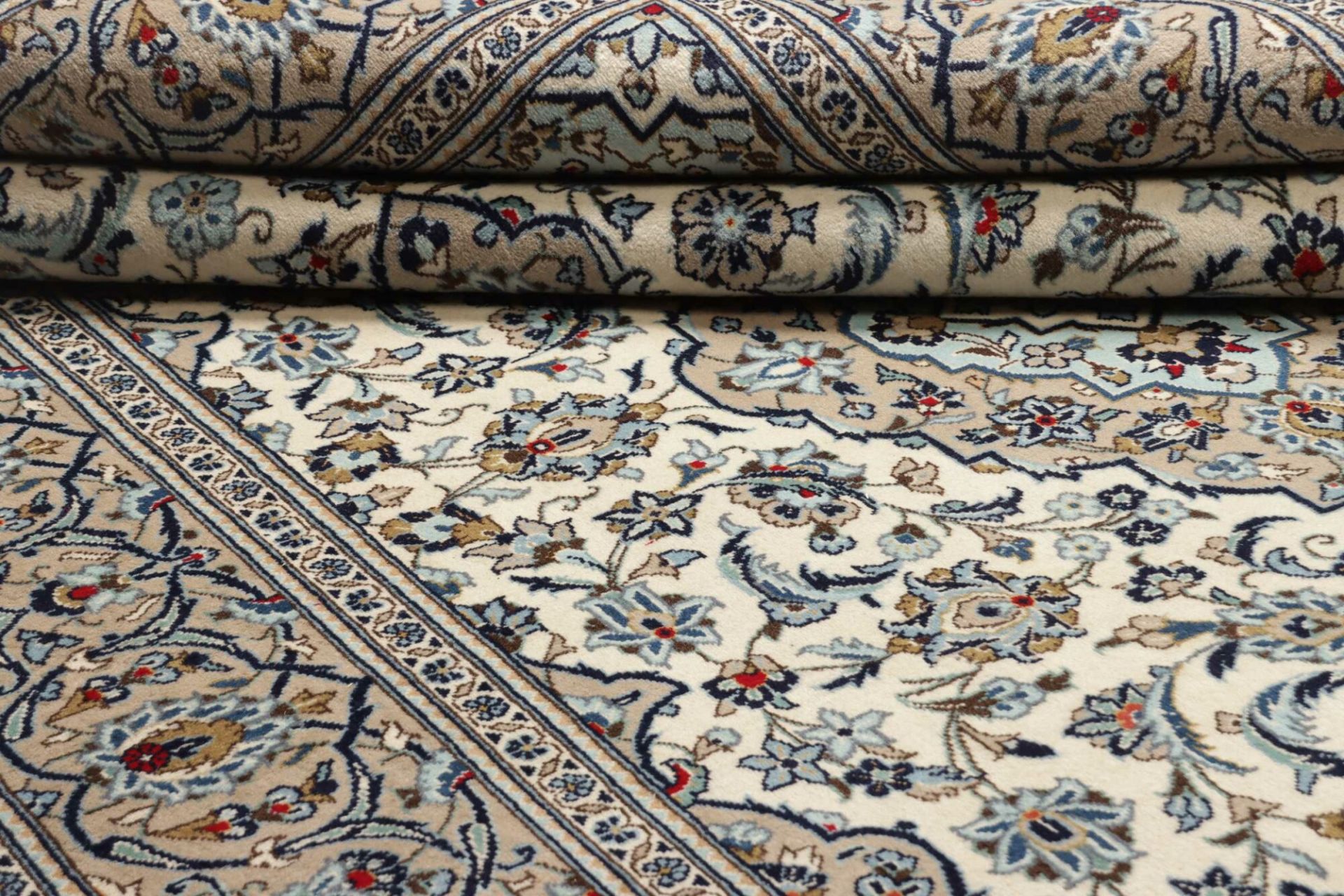 Handgeknüpfter Kashan Perserteppich 203 × 321 cm