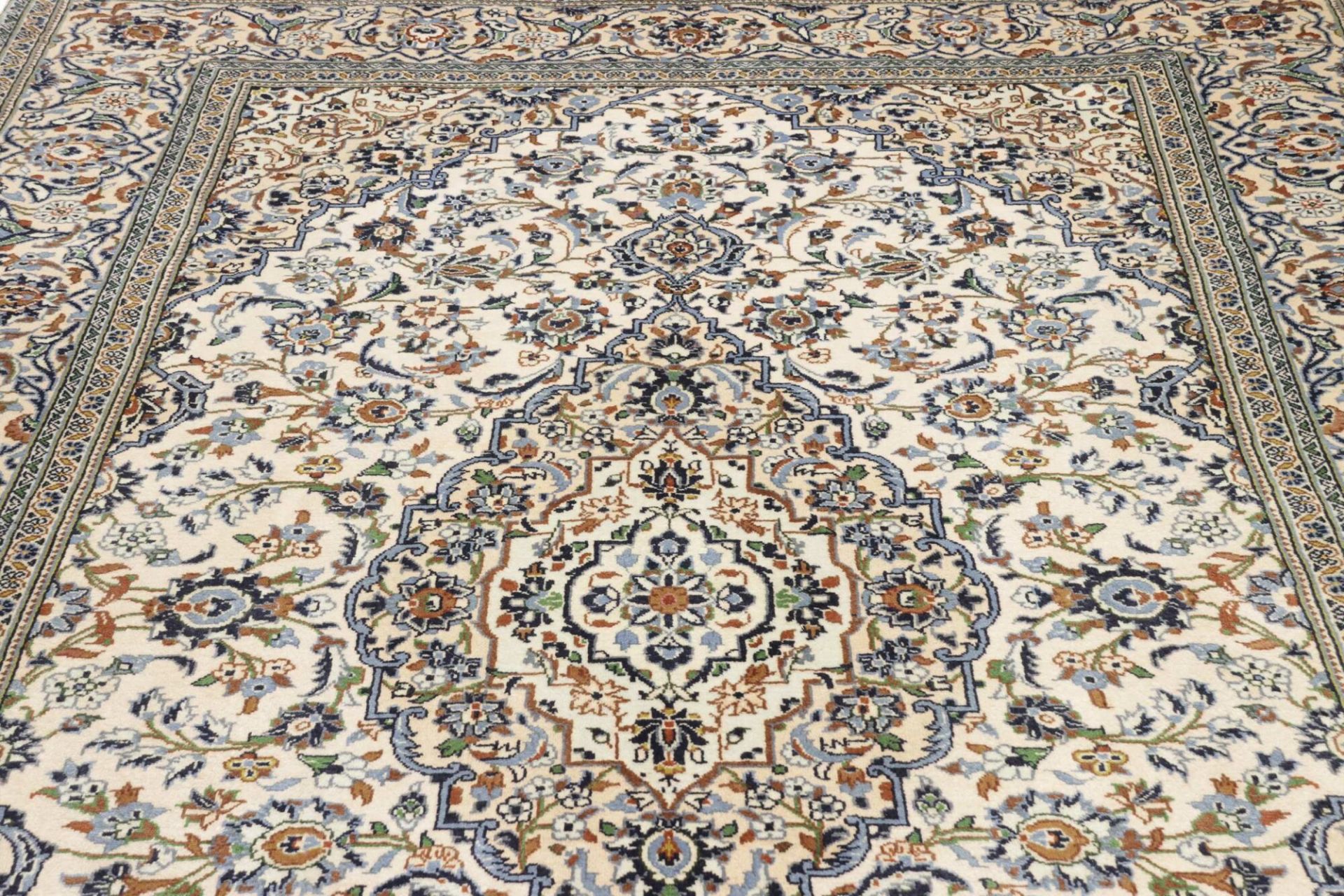 Kashan Perserteppich 201 × 297 cm aus Wolle, handgeknüpft