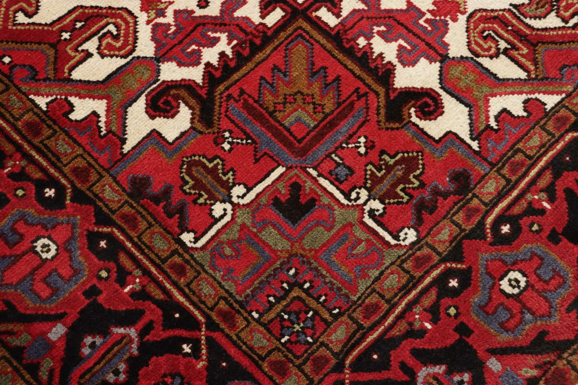 Handgeknüpfter Heriz Perserteppich 205 × 293 cm