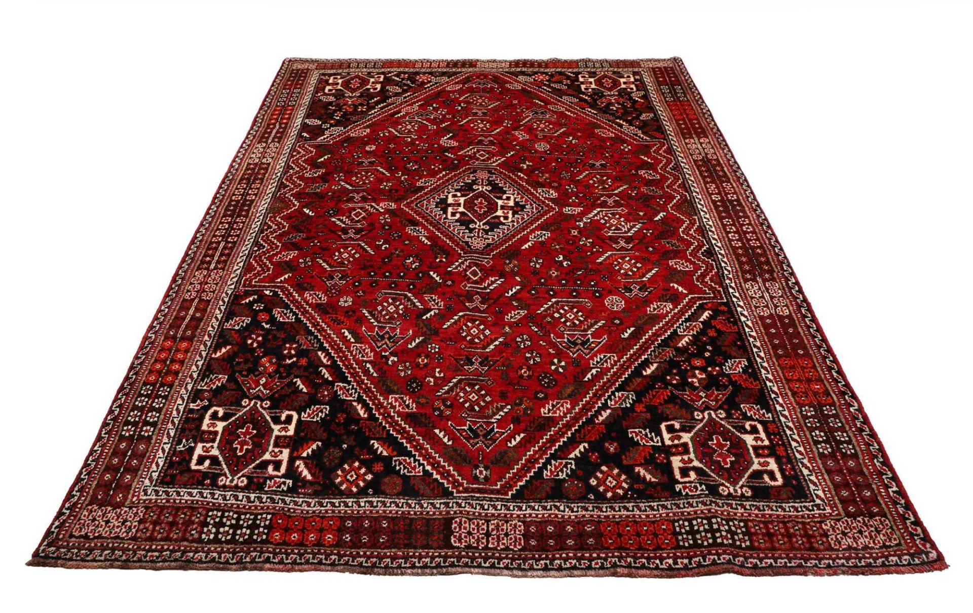 Shiraz Perserteppich 179 × 279 cm aus Wolle, handgeknüpft