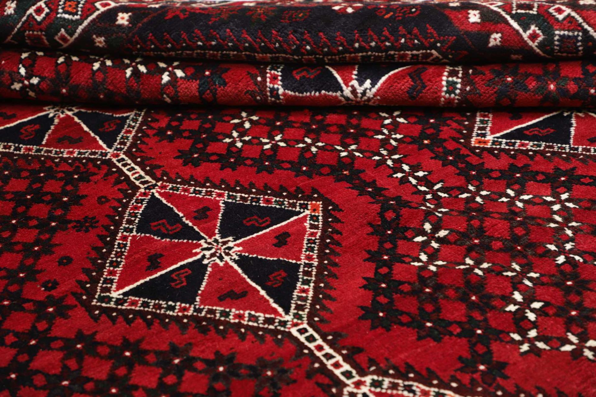 Shiraz Perserteppich aus Iran, 211 × 294 cm