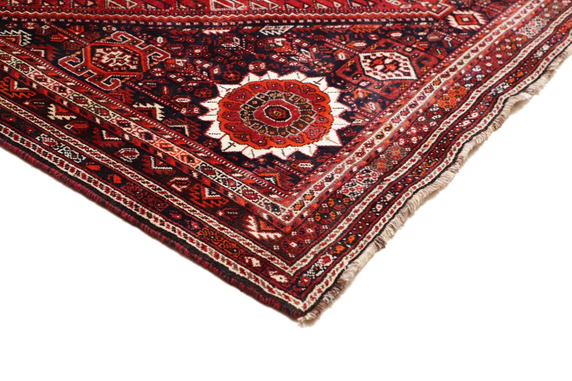 Handgeknüpfter Shiraz Perserteppich 221 × 314 cm