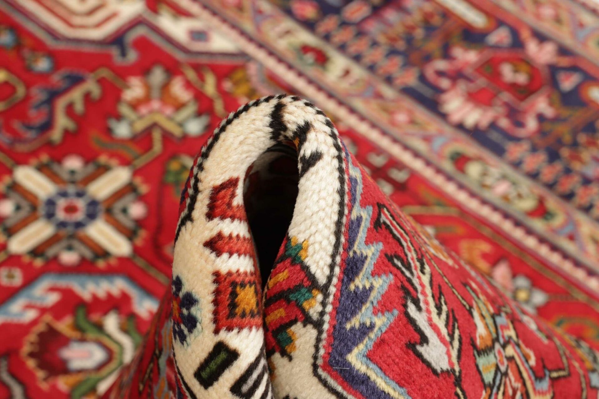 Täbriz Perserteppich aus Iran, 208 × 308 cm