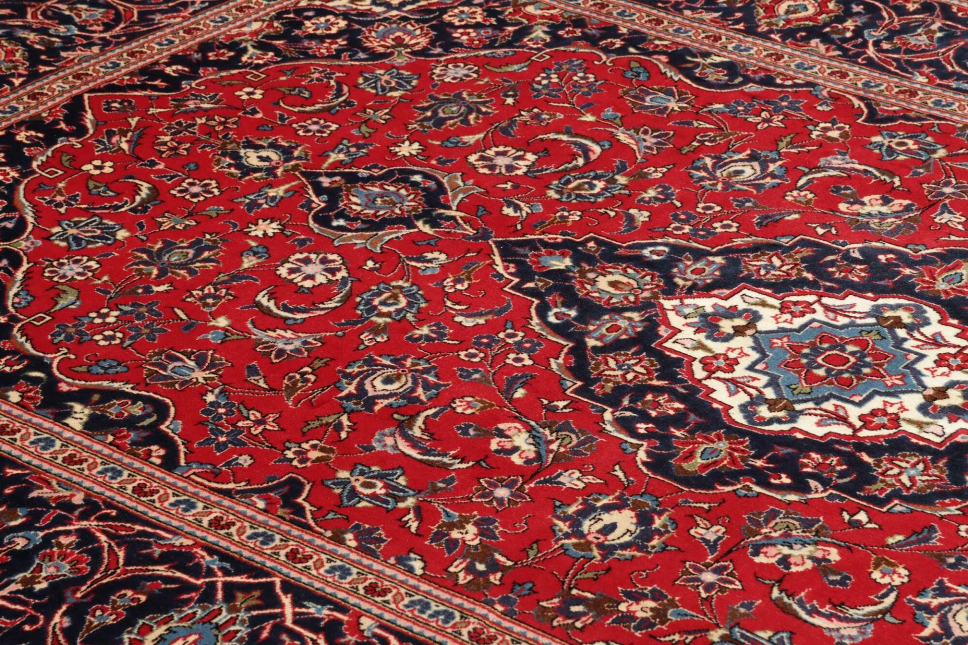 Kashan Perserteppich aus Iran, 201 × 295 cm