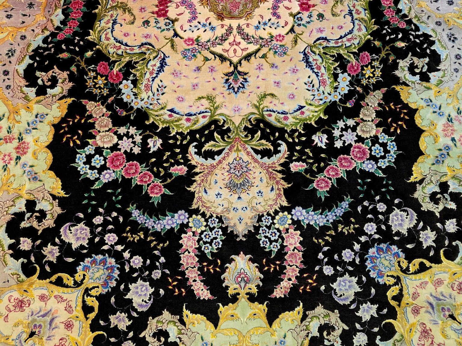 Perserteppich Tabriz 353 x 253 cm Schurwolle & Seide handgeknüpft