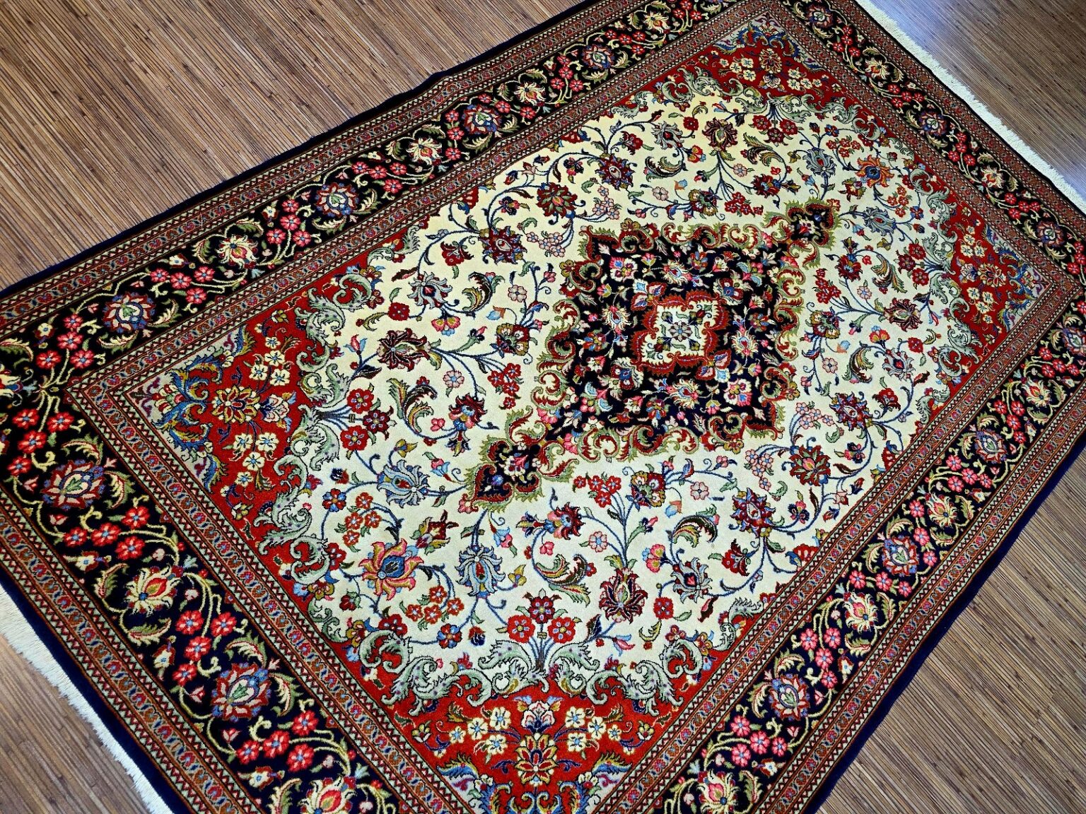 Perserteppich Qom 216 x 142 cm Schurwolle handgeknüpft