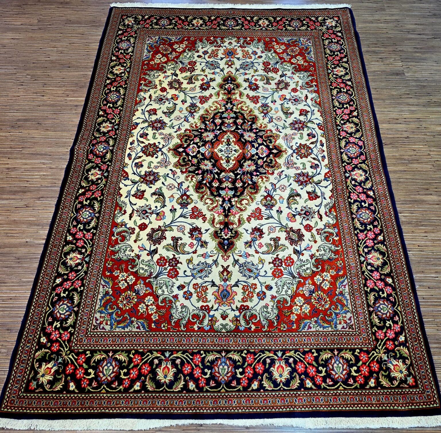 Perserteppich Qom 216 x 142 cm Schurwolle handgeknüpft