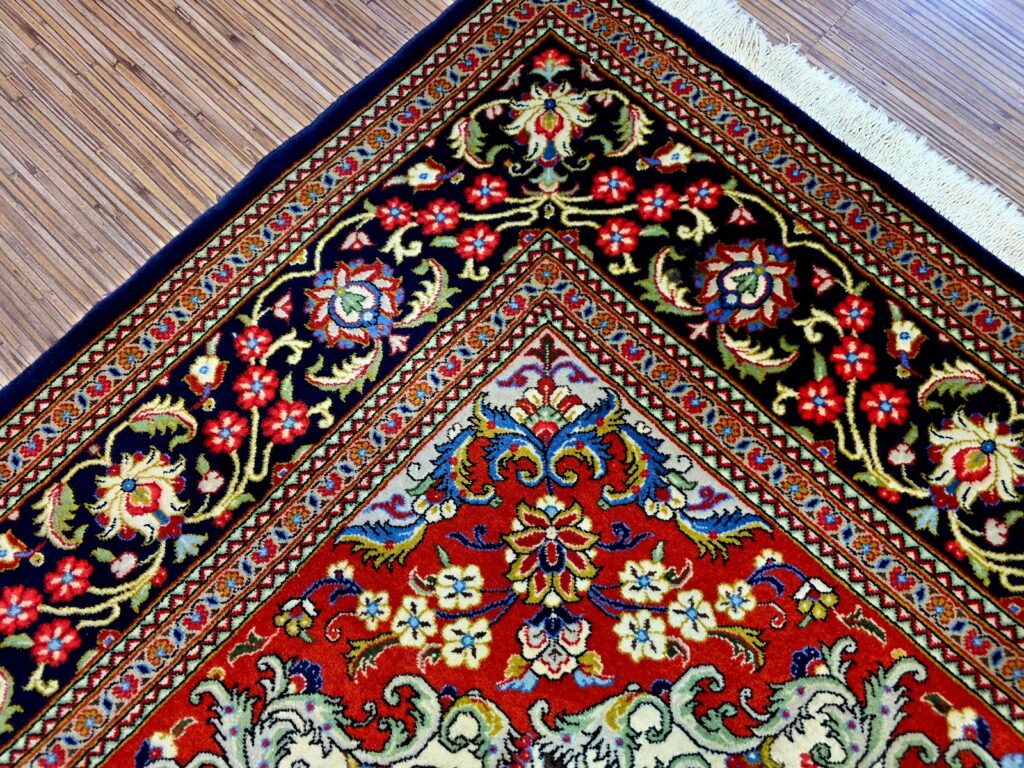Perserteppich Qom 216 x 142 cm Schurwolle handgeknüpft