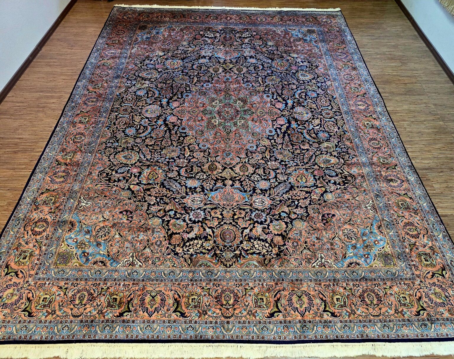 Orientteppich Kashmir 405 x 299 cm Seide handgeknüpft
