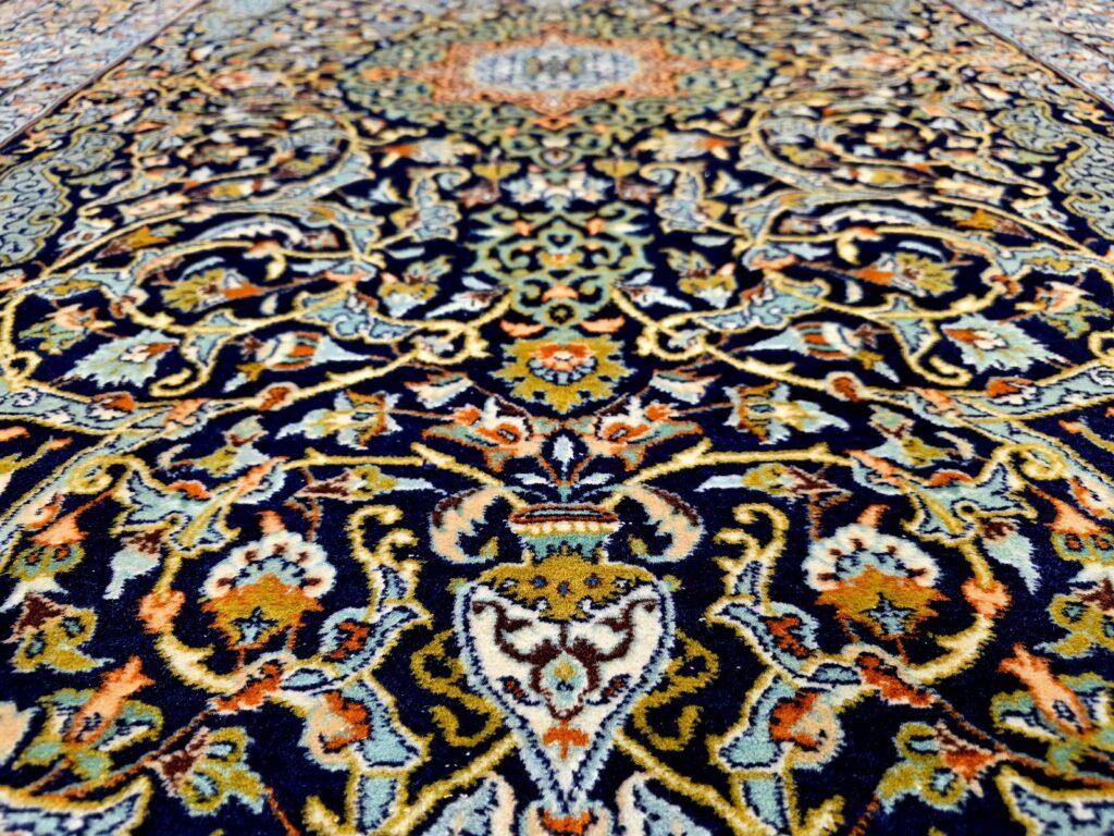 Perserteppich Kashan 211 x 140 cm Schurwolle handgeknüpft