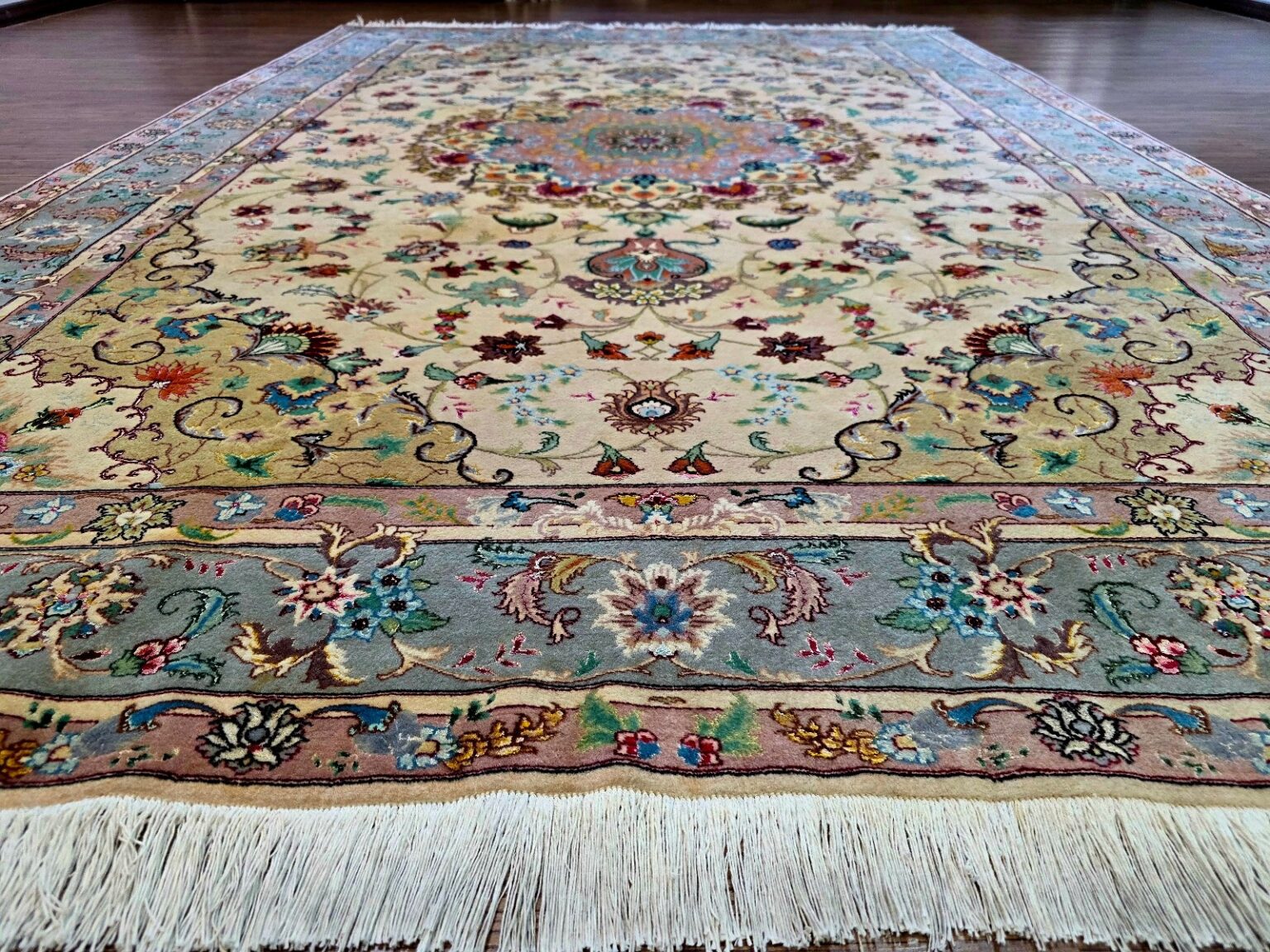 Perserteppich Tabriz 293 x 203 cm Schurwolle & Seide handgeknüpft
