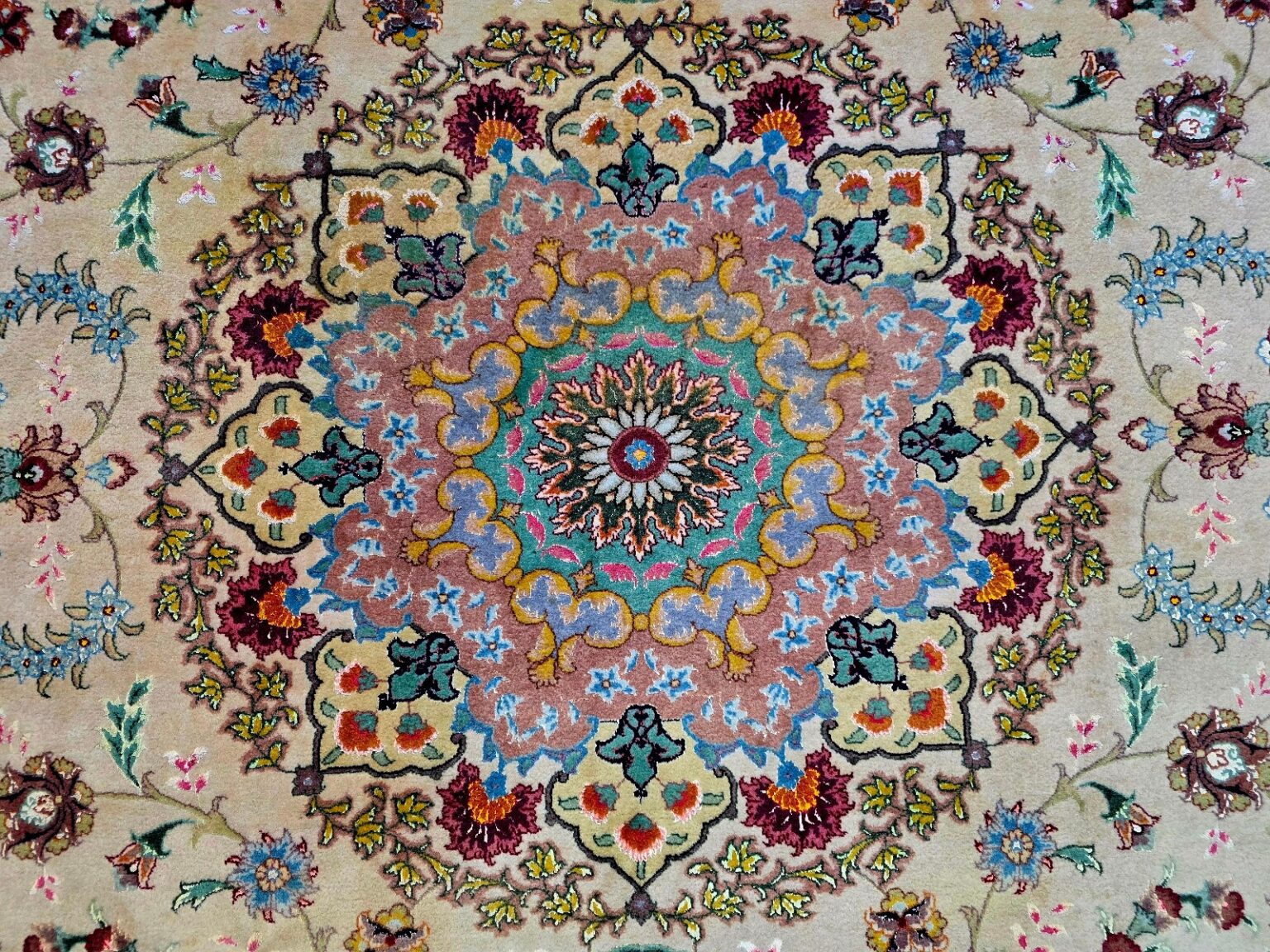 Perserteppich Tabriz 293 x 203 cm Schurwolle & Seide handgeknüpft