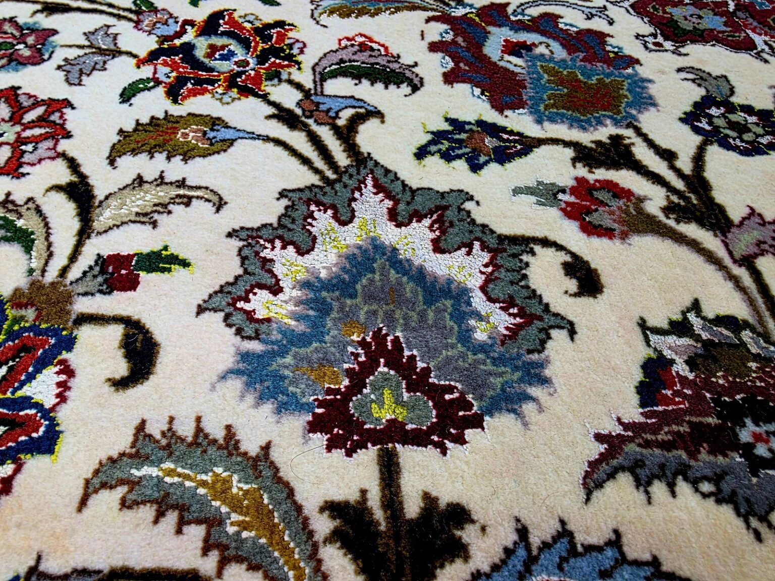 Perserteppich Tabriz 355 x 252 cm Schurwolle handgeknüpft