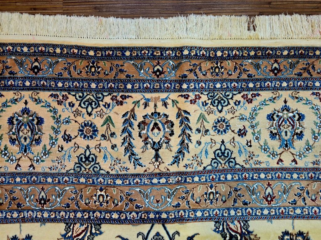 Perserteppich Nain 355 x 252 cm Schurwolle handgeknüpft