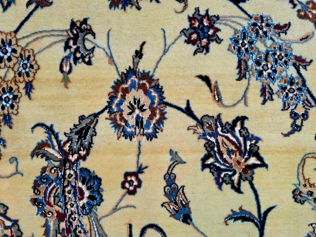 Perserteppich Nain 355 x 252 cm Schurwolle handgeknüpft