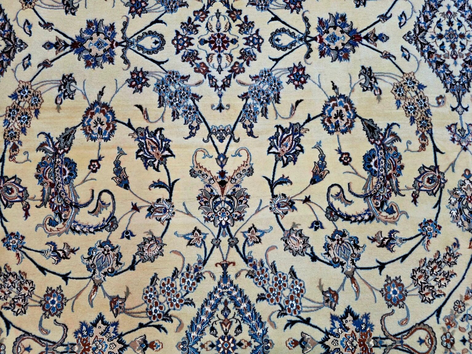 Perserteppich Nain 355 x 252 cm Schurwolle handgeknüpft