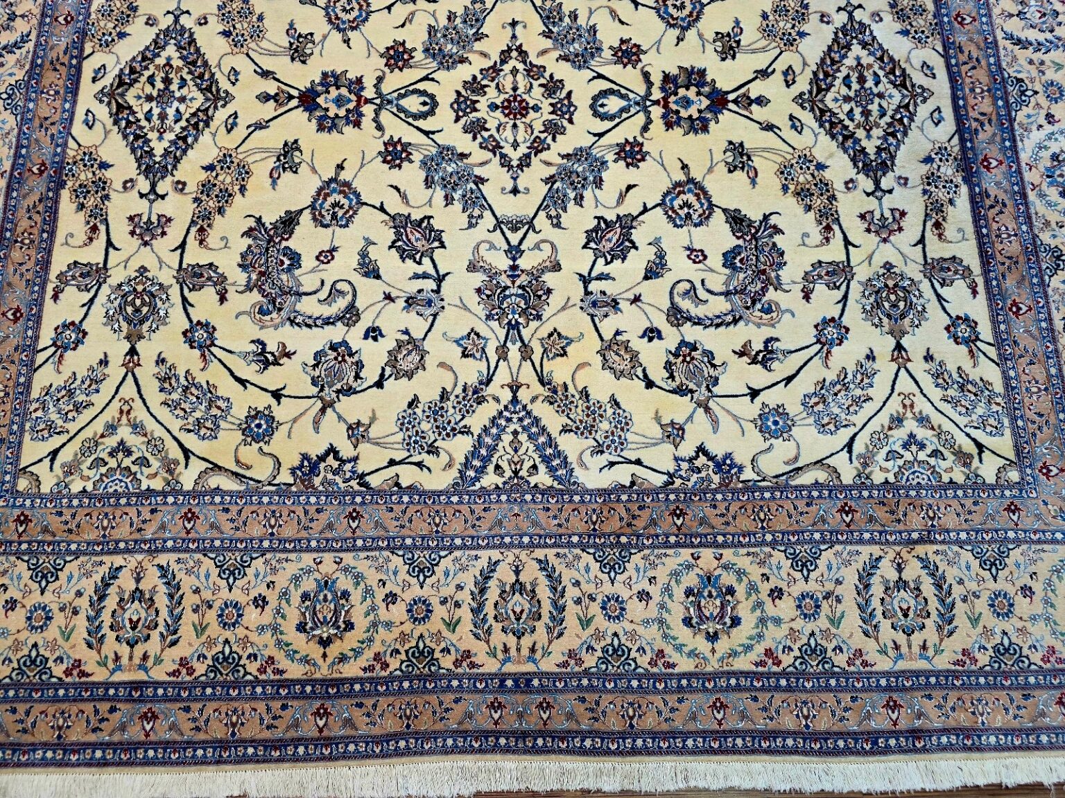 Perserteppich Nain 355 x 252 cm Schurwolle handgeknüpft