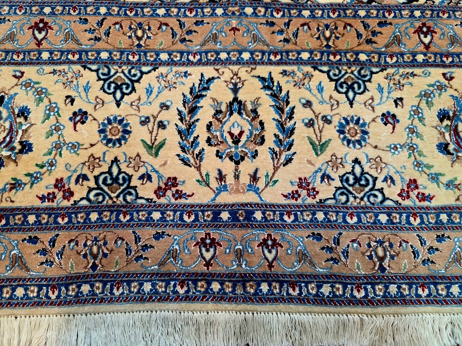 Perserteppich Nain 355 x 252 cm Schurwolle handgeknüpft
