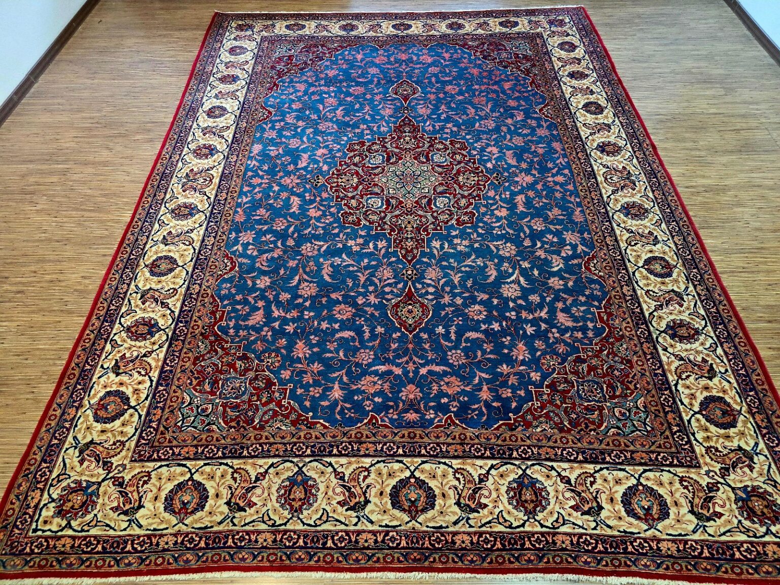 Perserteppich Kashan 345 x 253 cm Schurwolle handgeknüpft