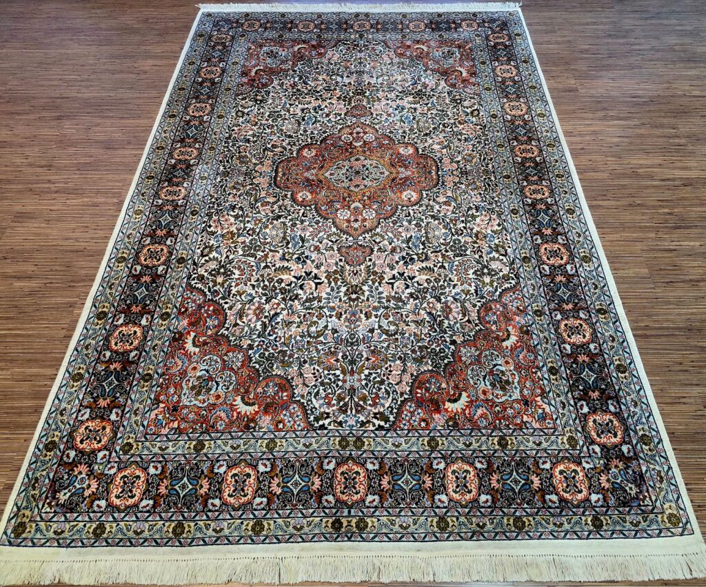 Orientteppich Kashmir 285 x 185 cm Seide handgeknüpft