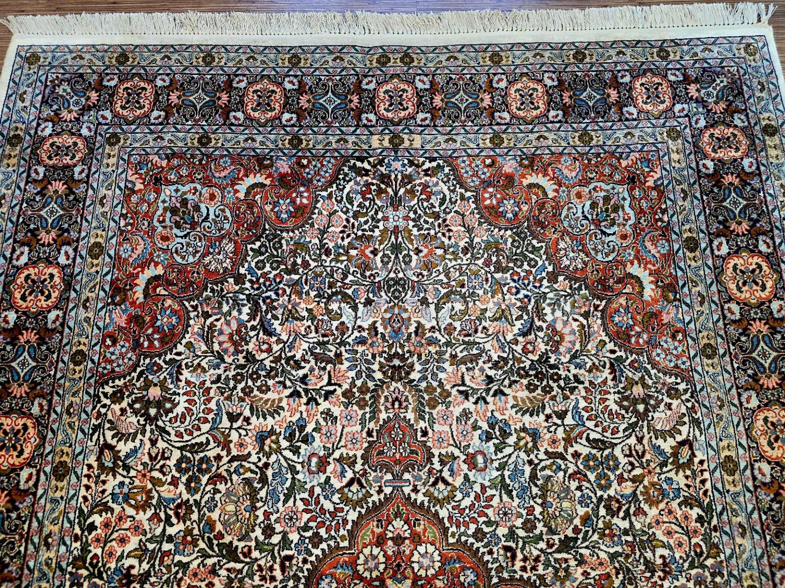 Orientteppich Kashmir 285 x 185 cm Seide handgeknüpft