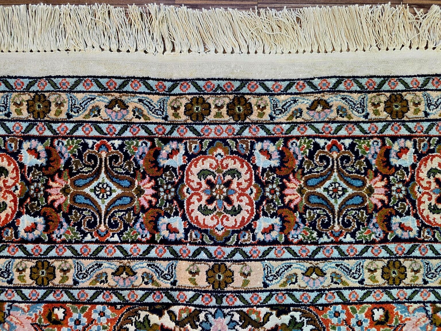 Orientteppich Kashmir 285 x 185 cm Seide handgeknüpft