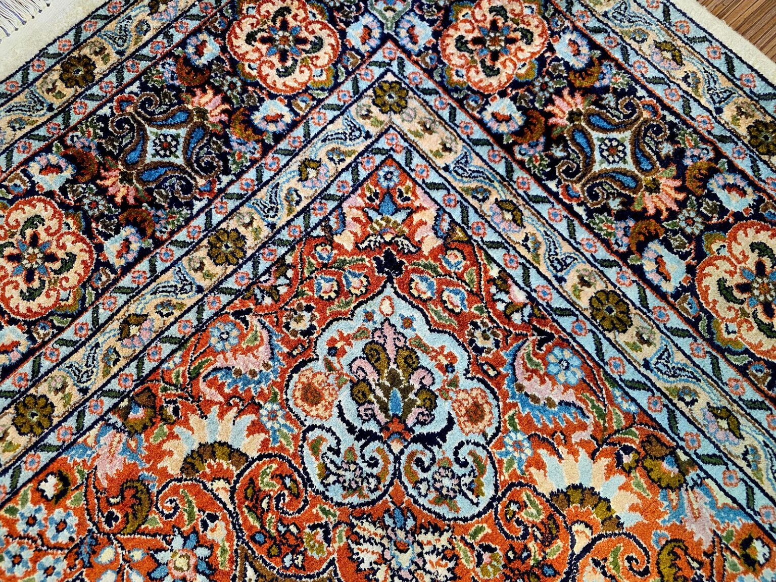 Orientteppich Kashmir 285 x 185 cm Seide handgeknüpft