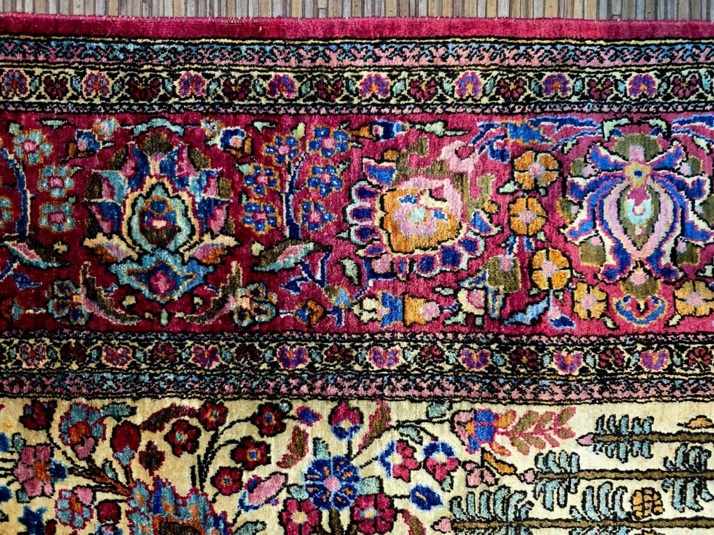 Perserteppich Kashan 198 x 128 cm Seide handgeknüpft antik
