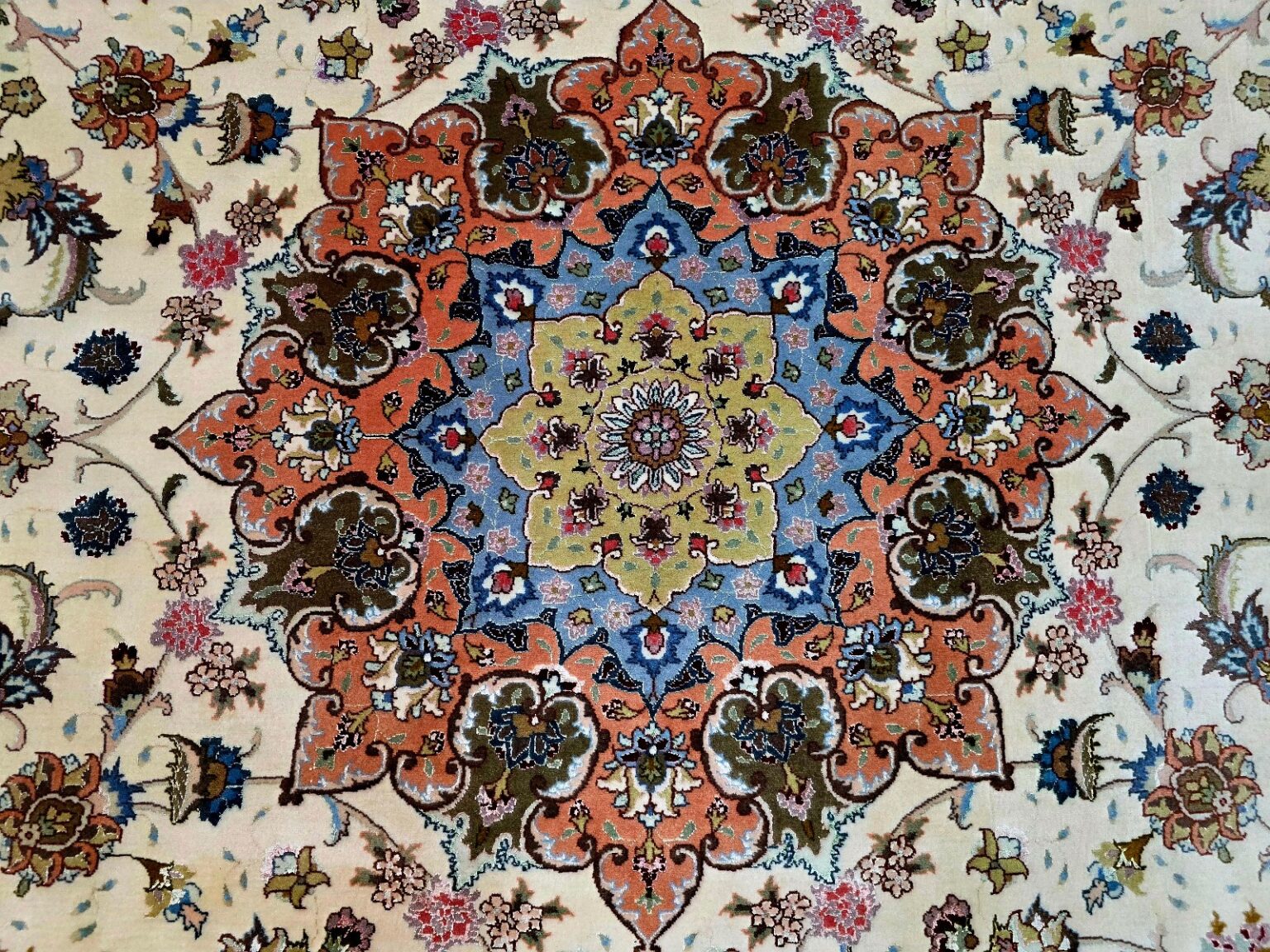 Perserteppich Tabriz 302 x 204 cm Schurwolle handgeknüpft