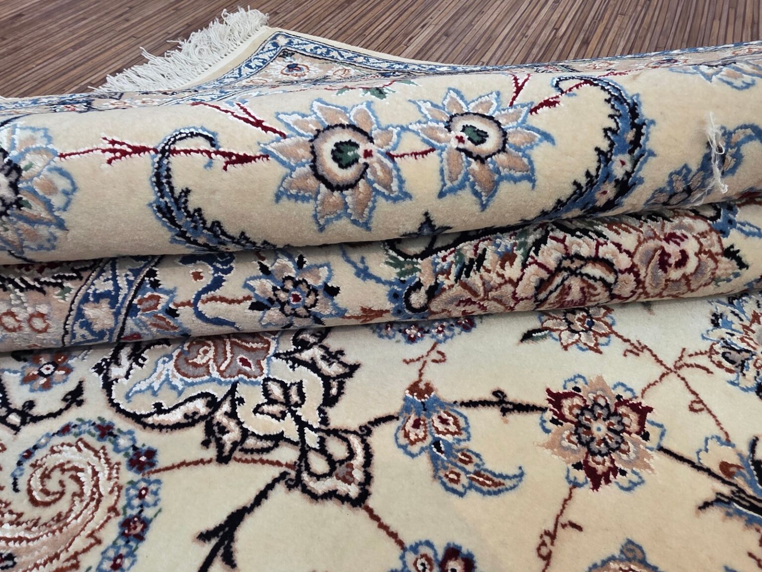 Perserteppich Nain 330 x 215 cm Schurwolle handgeknüpft