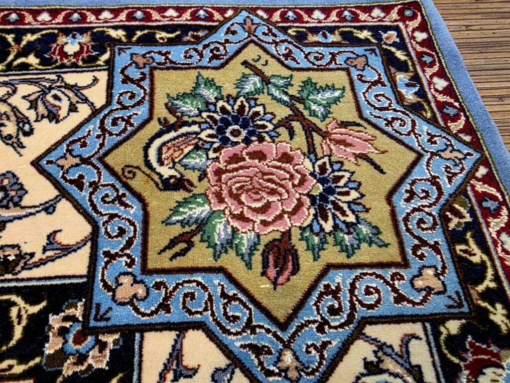 Perserteppich Isfahan 222 x 146 cm Seide handgeknüpft