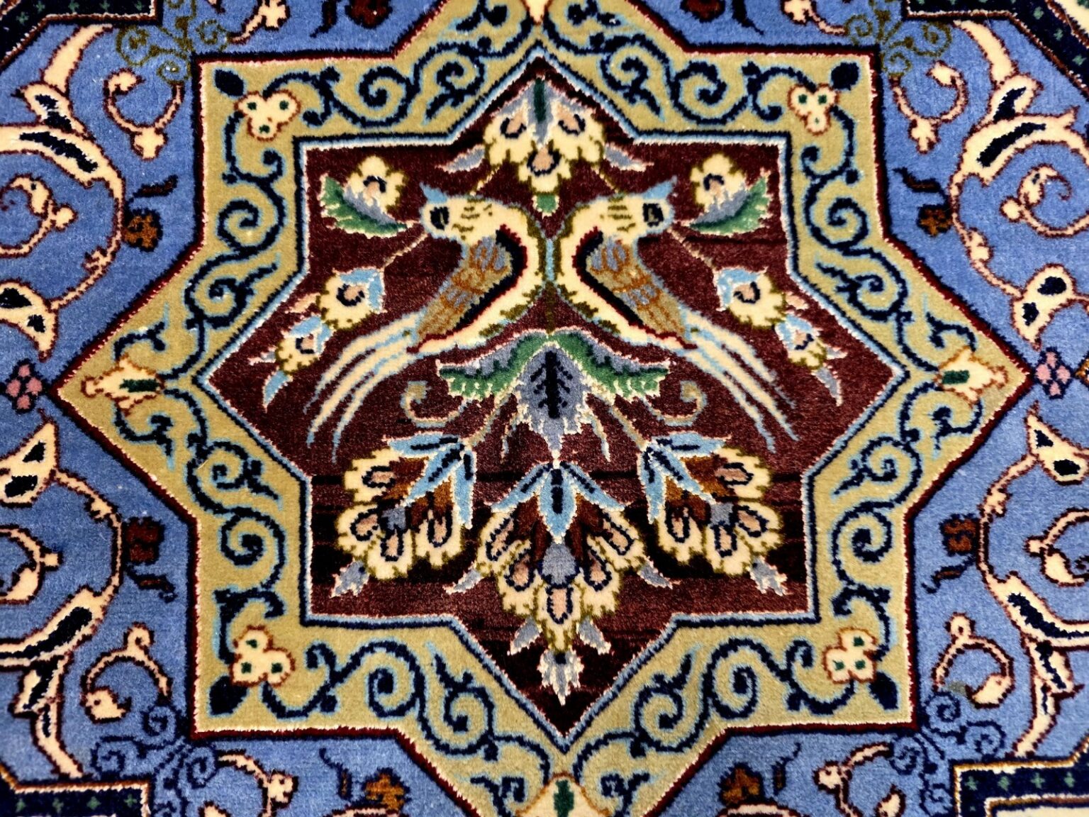 Perserteppich Isfahan 222 x 146 cm Seide handgeknüpft