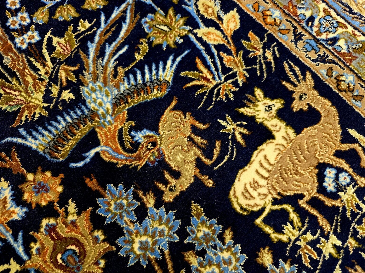 Perserteppich Isfahan 250 x 155 cm Seide handgeknüpft