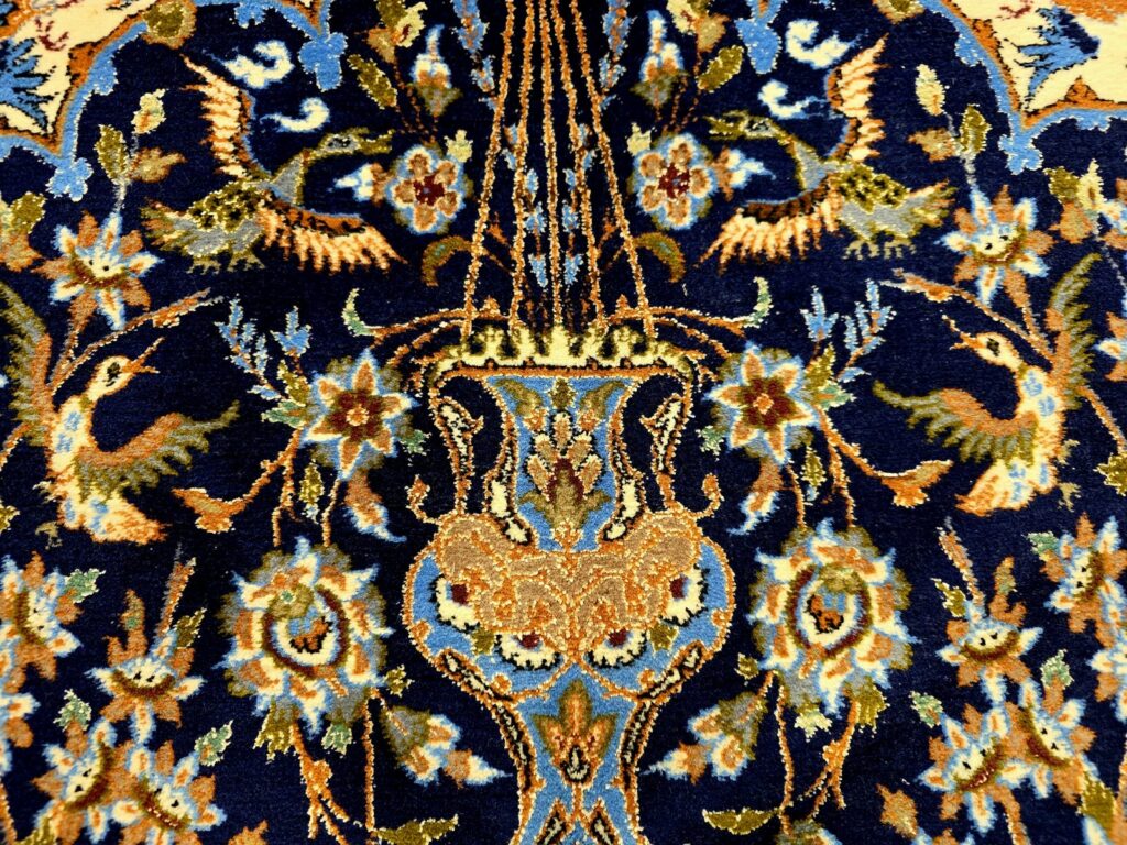 Perserteppich Isfahan 250 x 155 cm Seide handgeknüpft