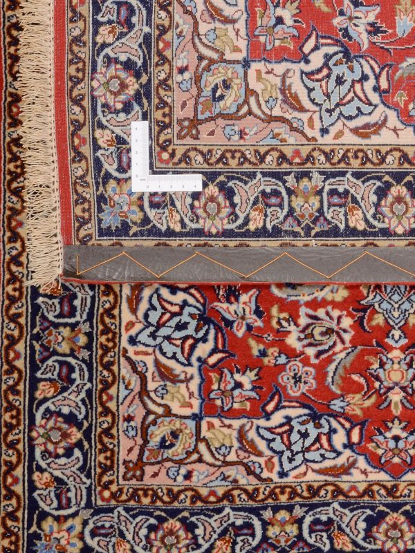 perserteppich-isfahan-70-x-90-cm-schurwolle-seide-handgeknupft-2 Isfahan Perserteppich aus Iran, 70 × 90 cm