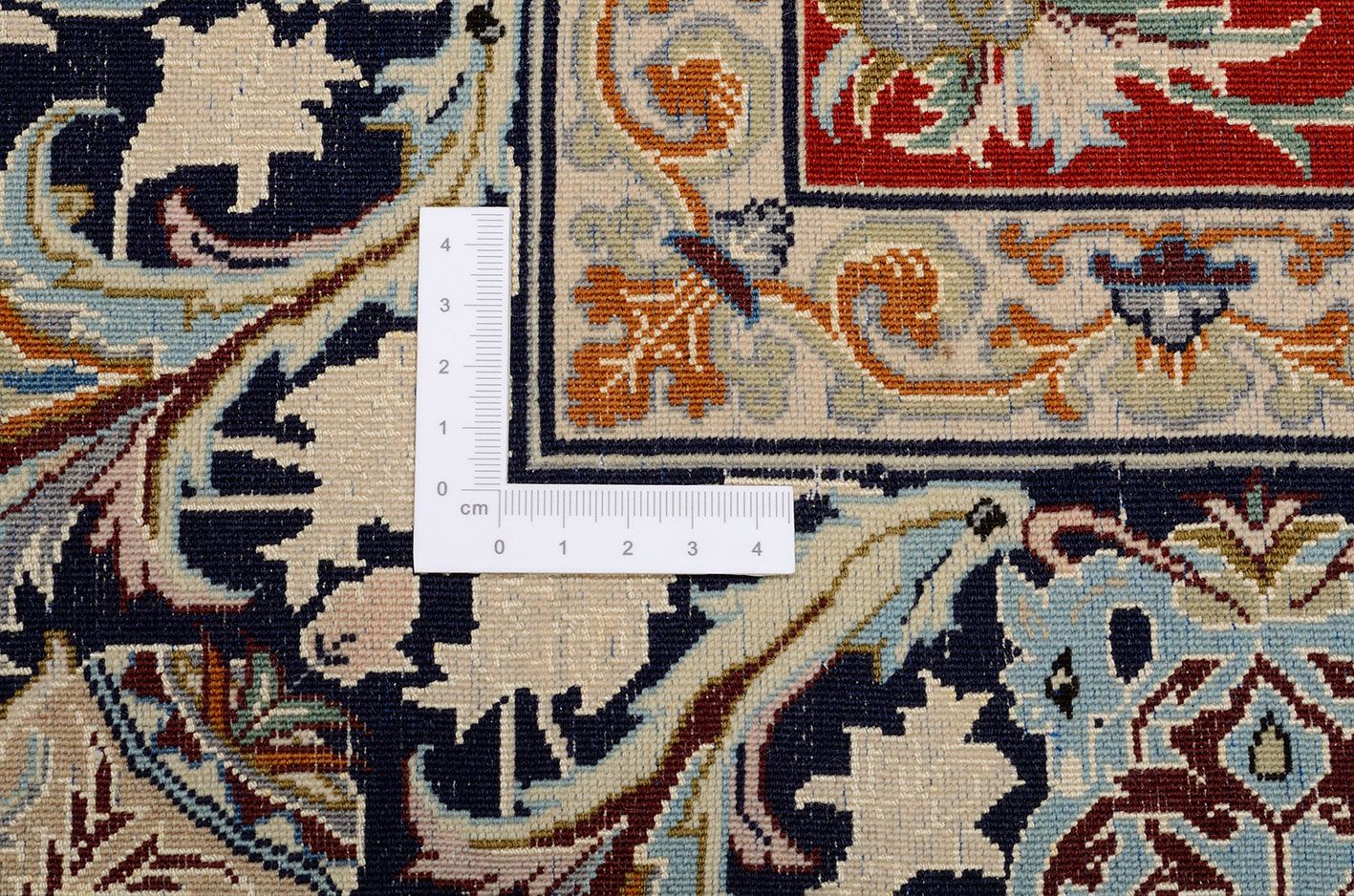 perserteppich-isfahan-114-x-169-cm-schurwolle-seide-handgeknupft-2 Handgeknüpfter Isfahan Perserteppich 114 × 169 cm