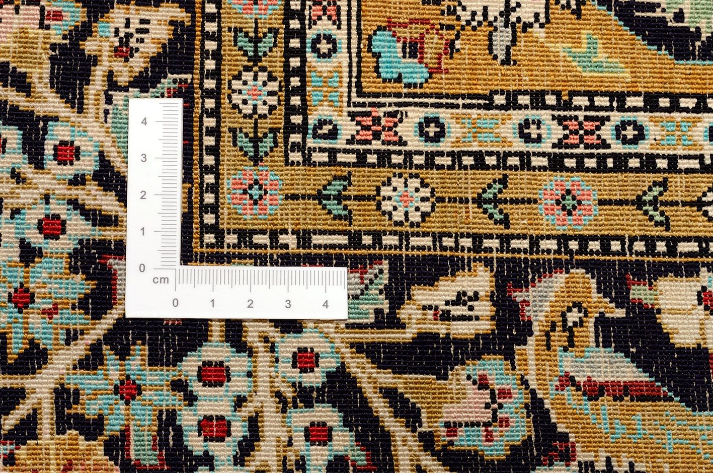 perserteppich-ghom-105-x-160-cm-seide-handgeknupft-antik-2 Handgeknüpfter Ghom Perserteppich, 105 × 160 cm, Seide