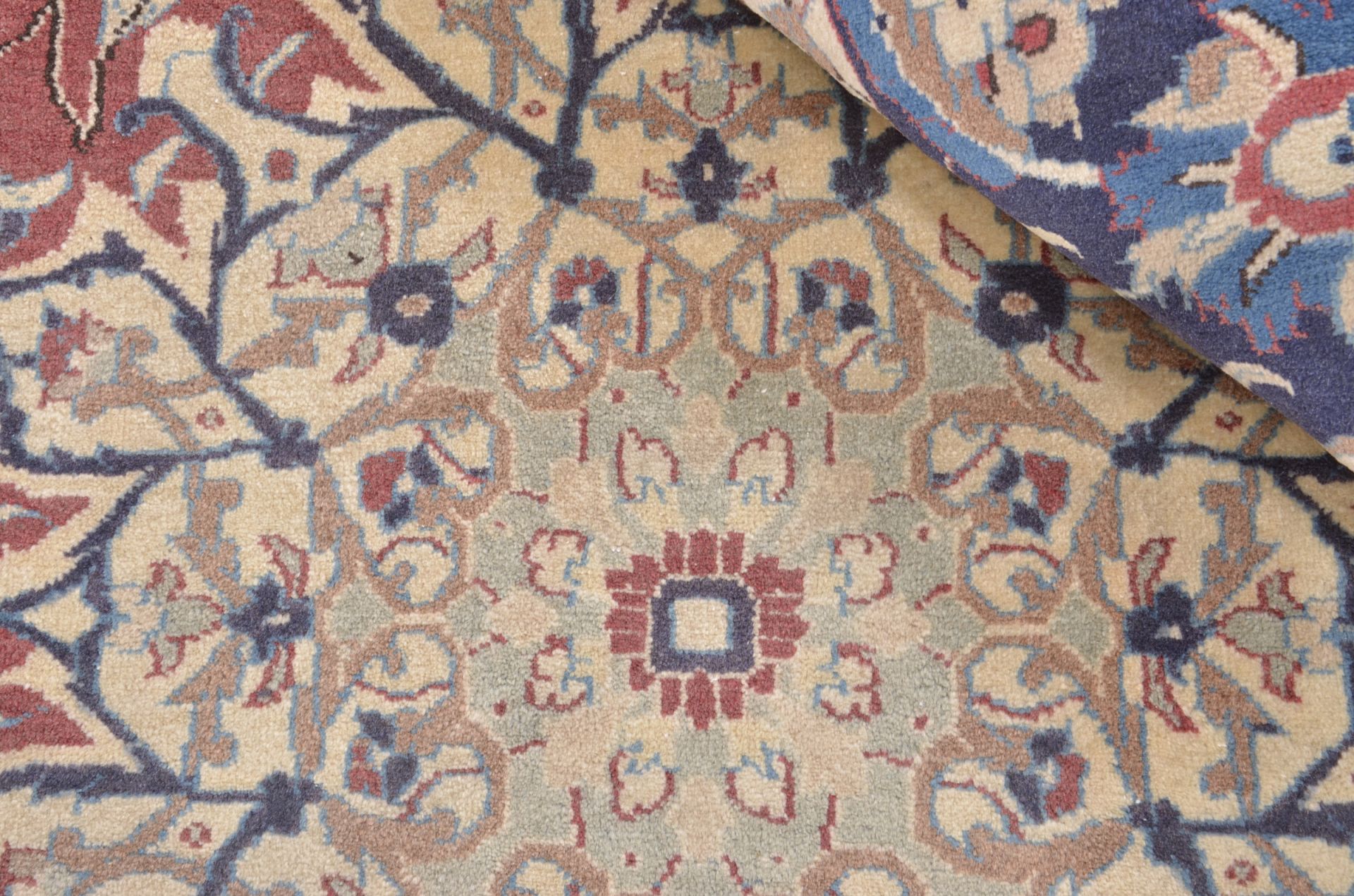 Handgeknüpfter Perserteppich 237 × 340 cm