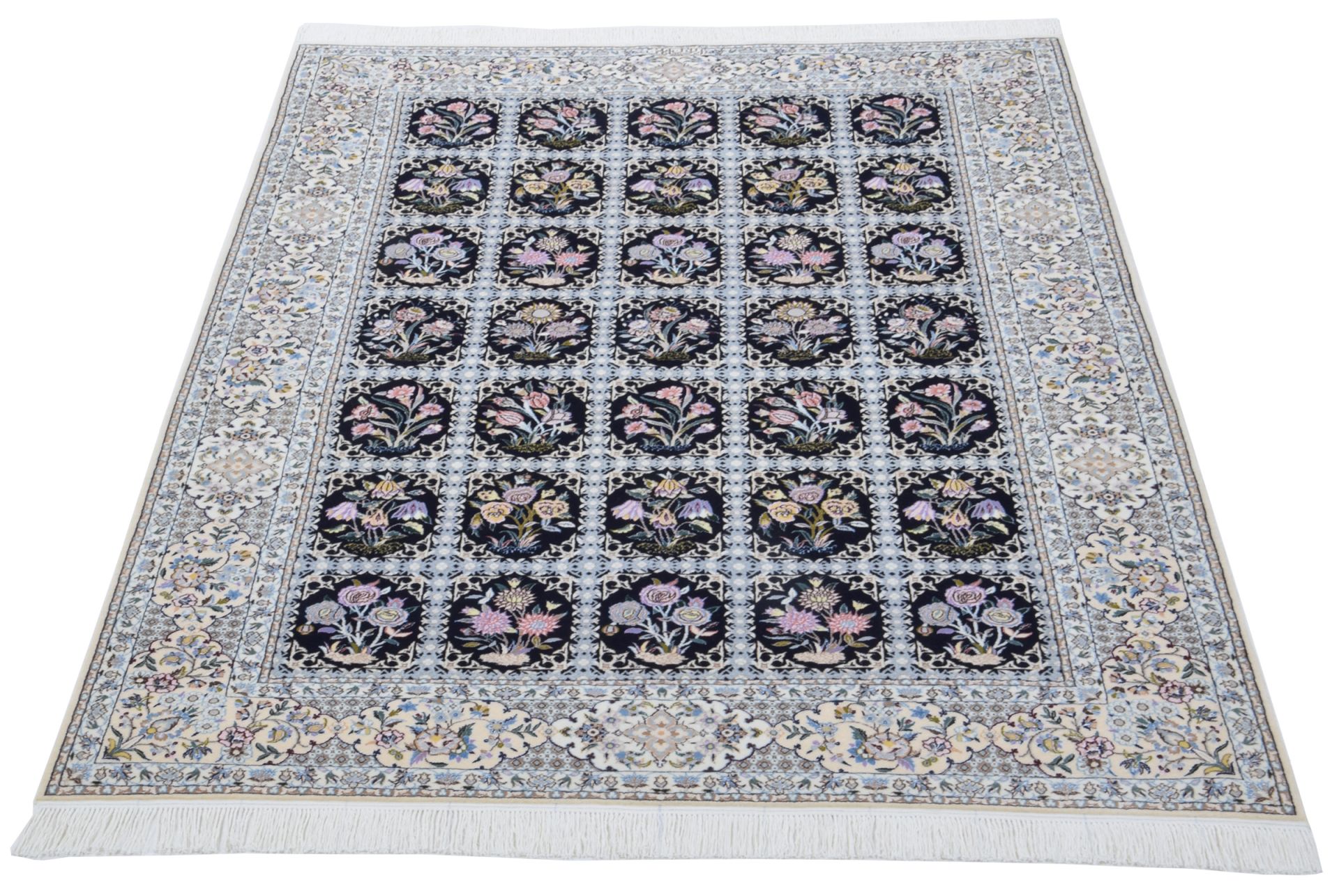 Nain Perserteppich aus Iran, 155 × 235 cm