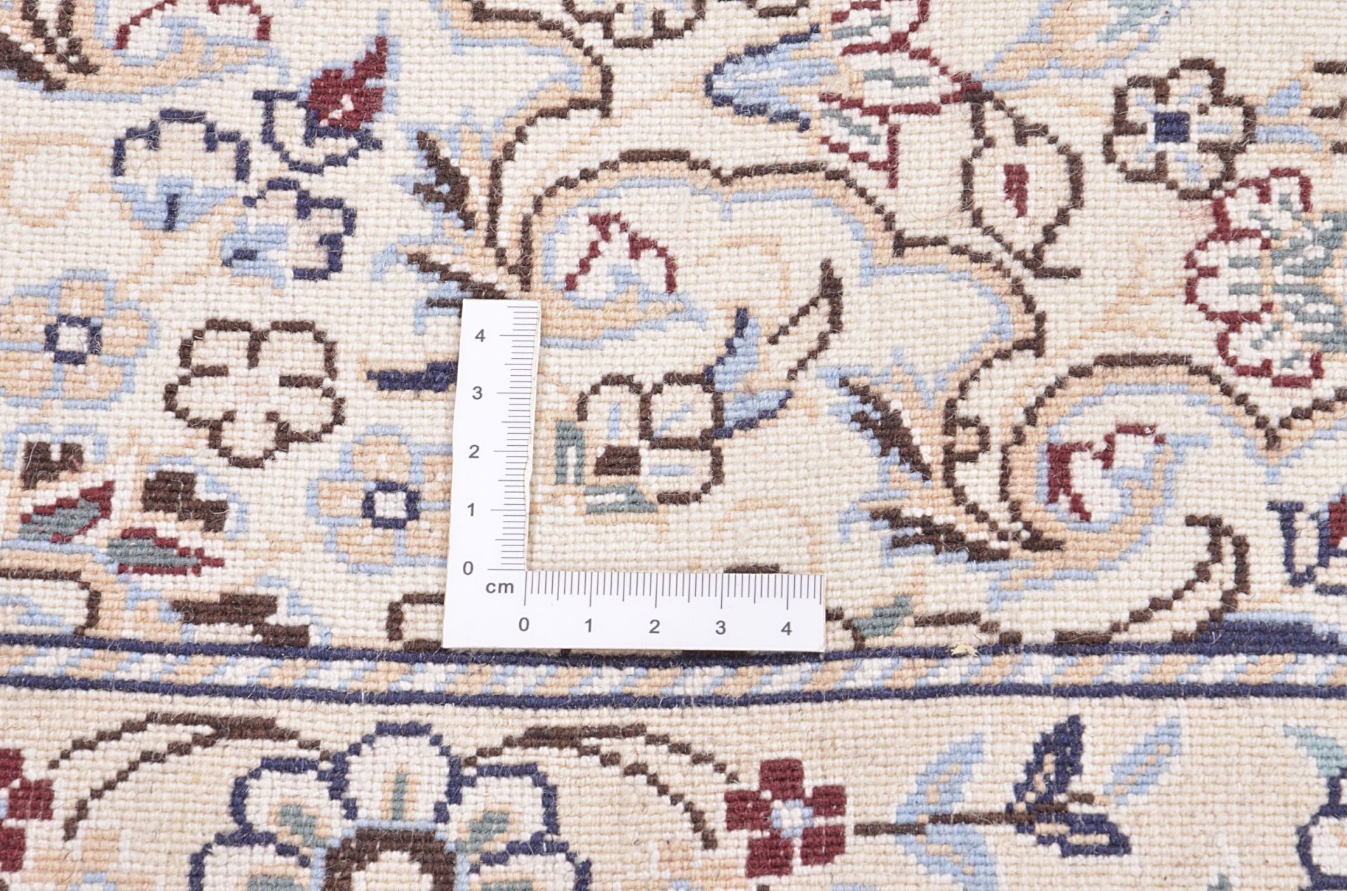 perserteppich-nain-90-x-315-cm-schurwolle-und-seide-handgeknupft-7 Nain Perserteppich aus Iran, 90 × 315 cm