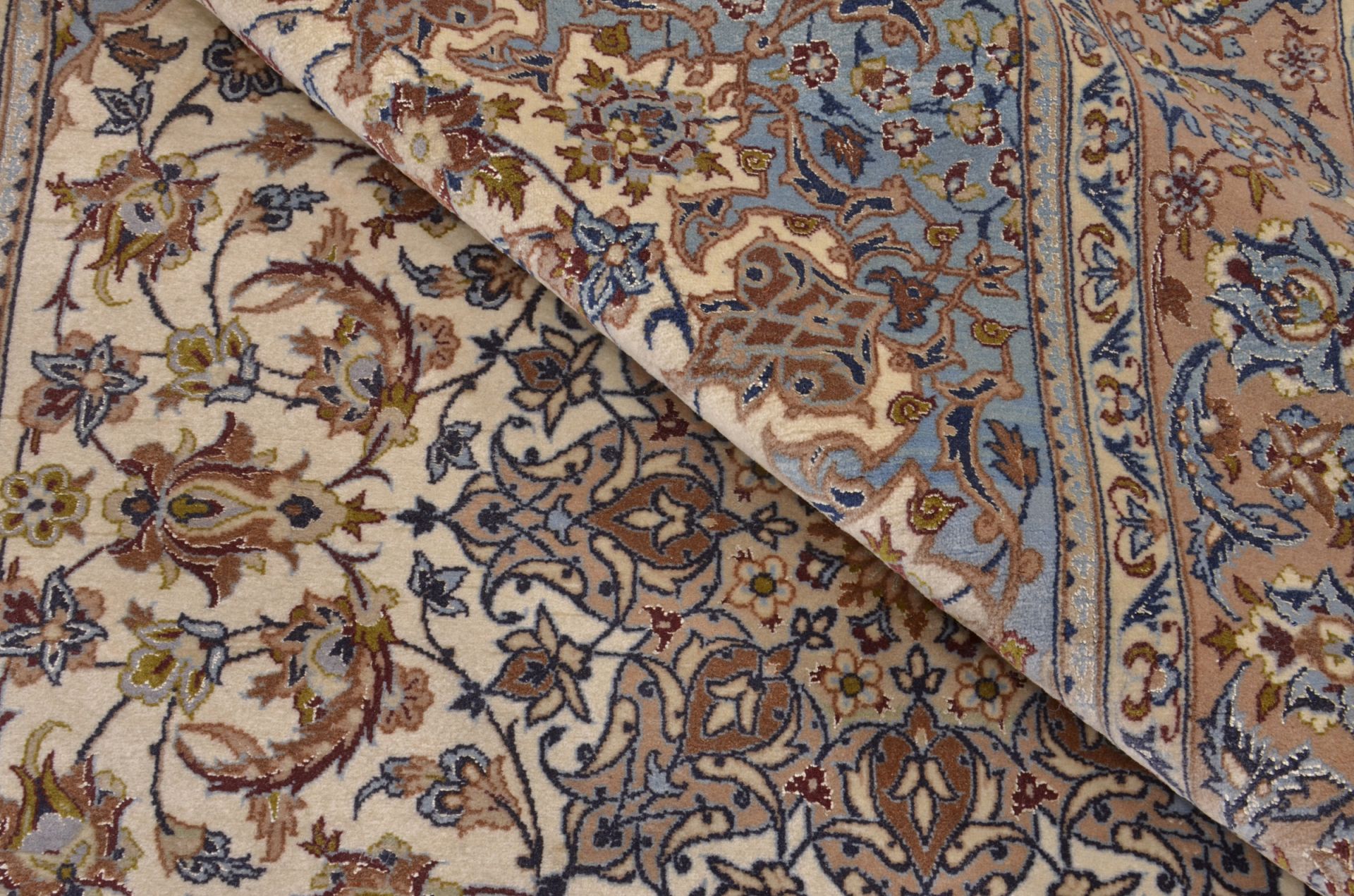 Isfahan Perserteppich 110 × 167 cm aus Wolle & Seide, handgeknüpft