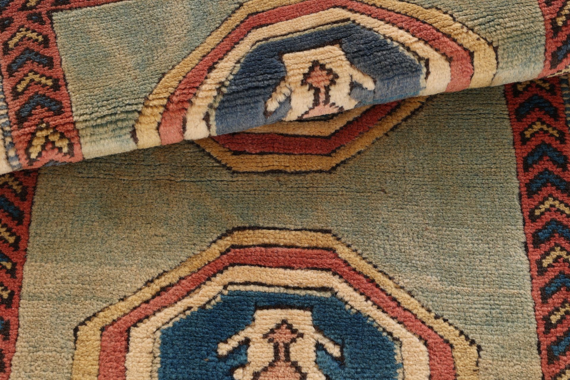 Perserteppich aus Iran, 155 × 85 cm