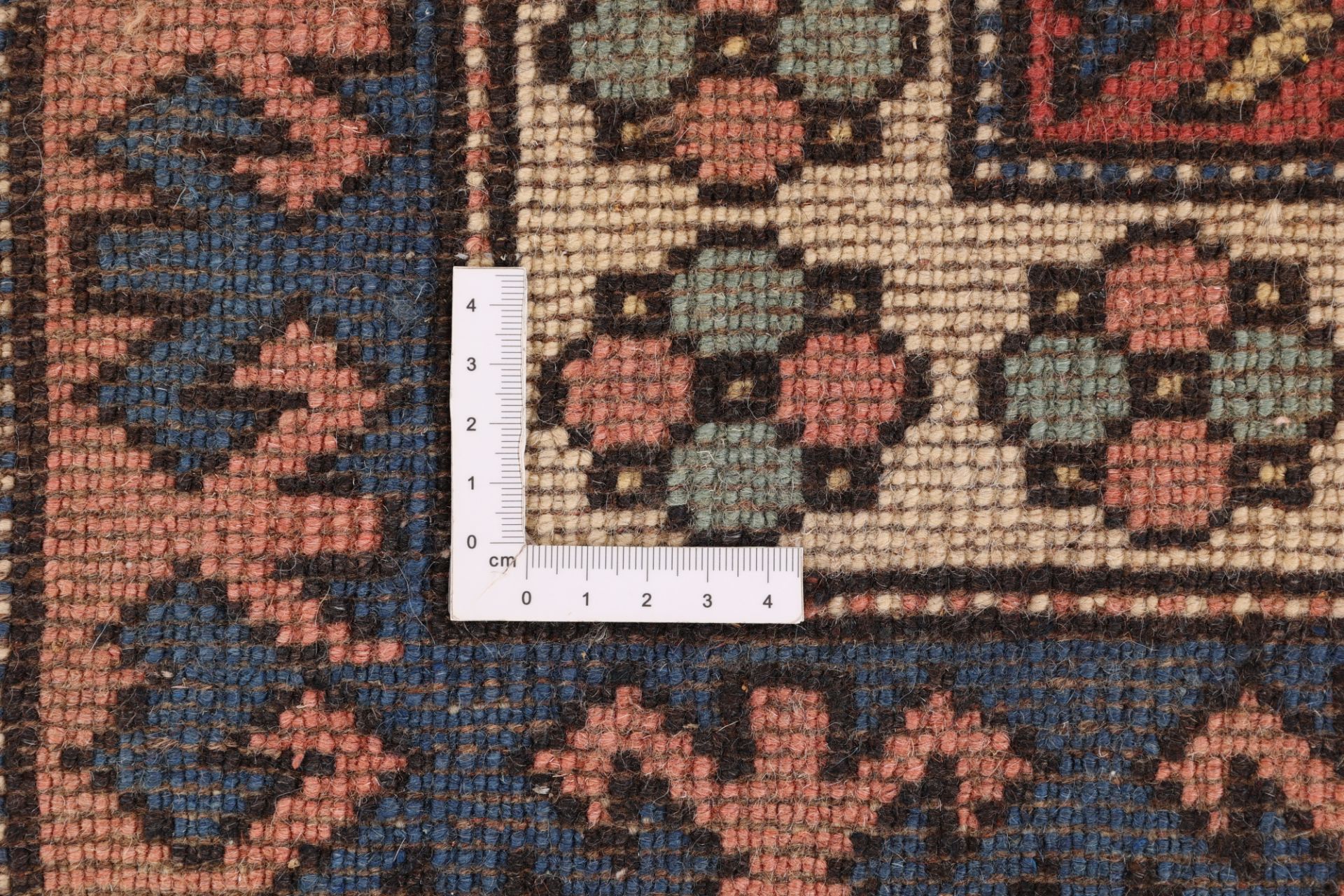 Perserteppich aus Iran, 155 × 85 cm