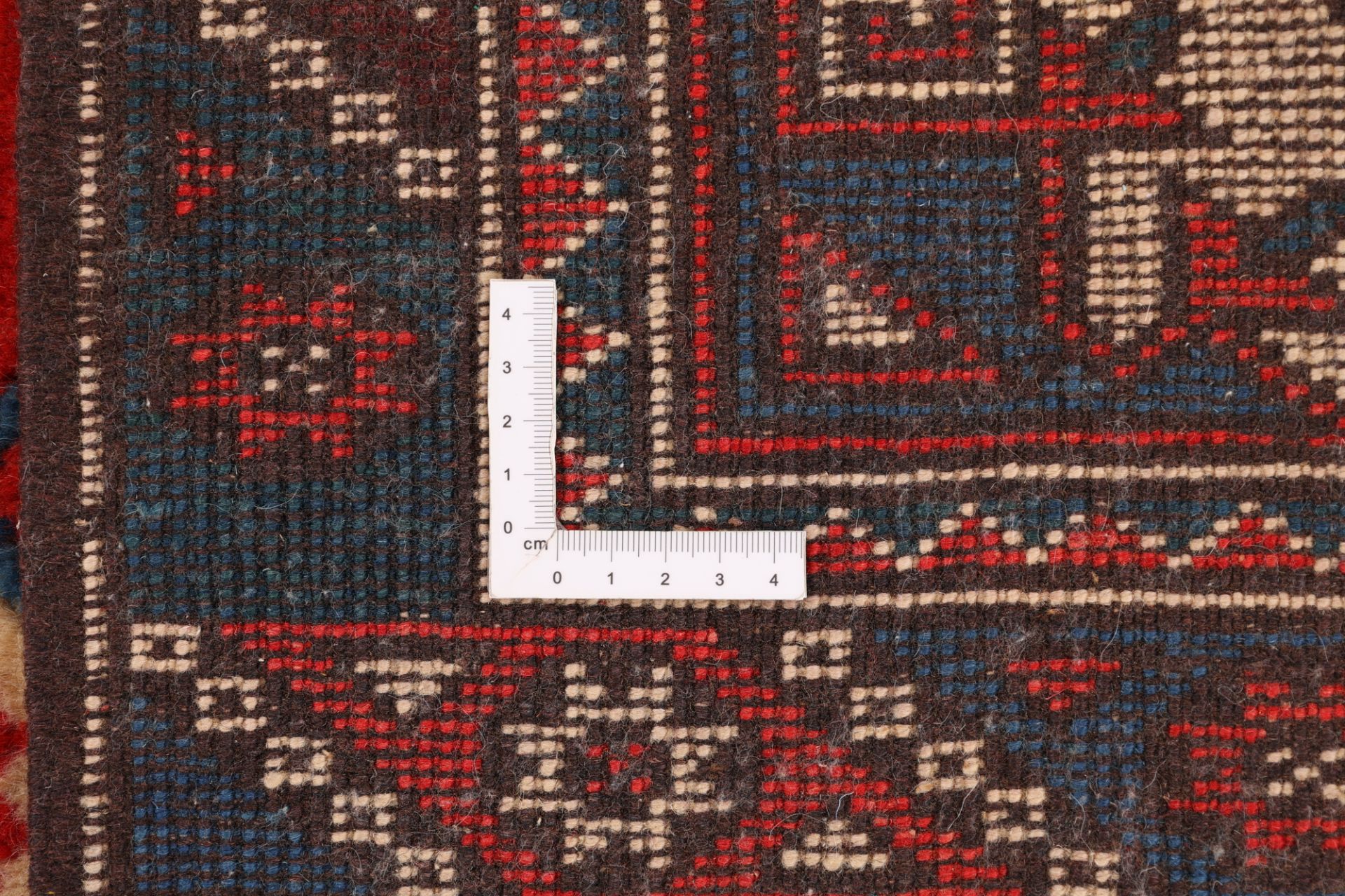 Perserteppich aus Iran, 124 × 72 cm