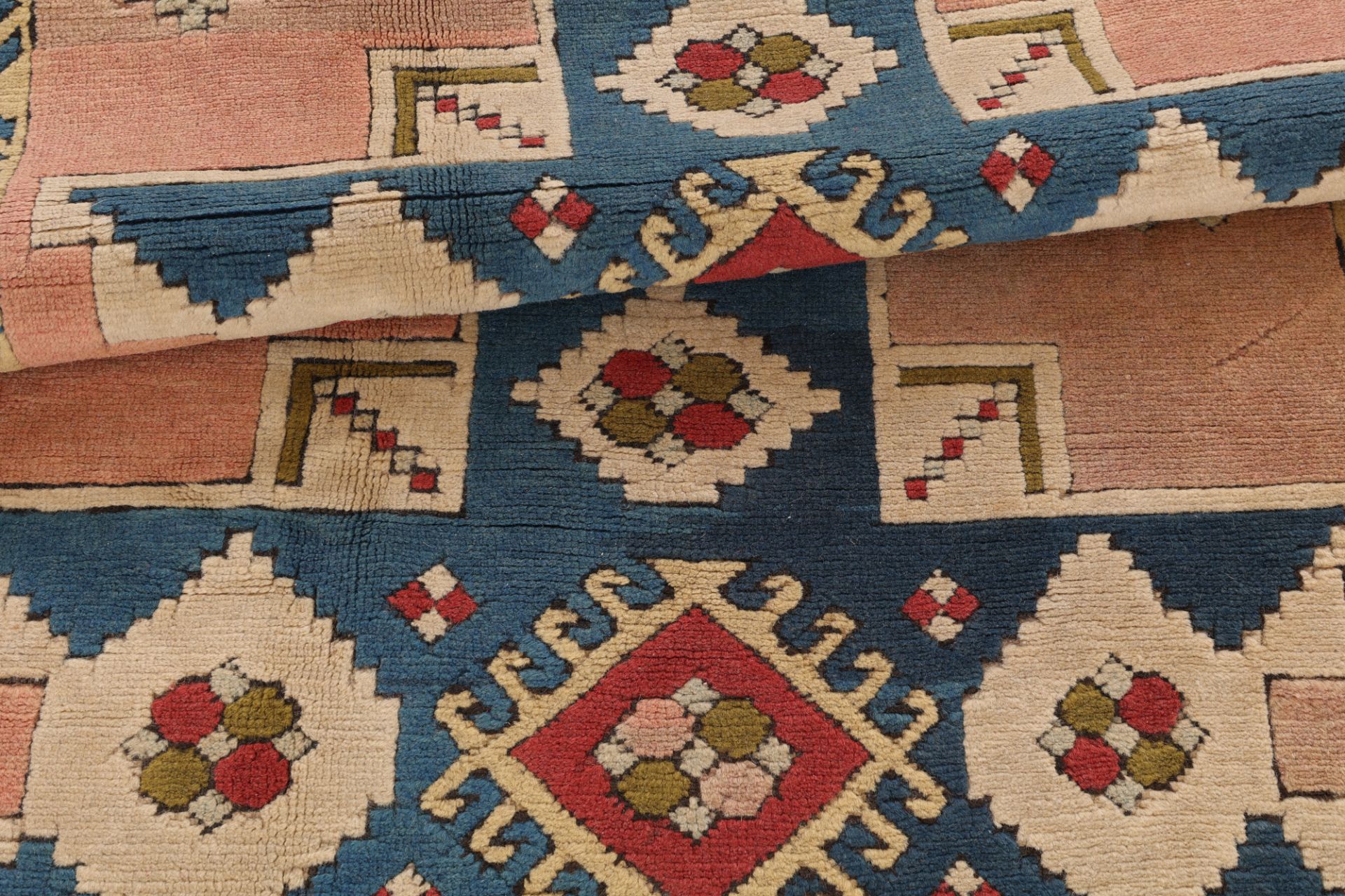 Handgeknüpfter Perserteppich 203 × 131 cm