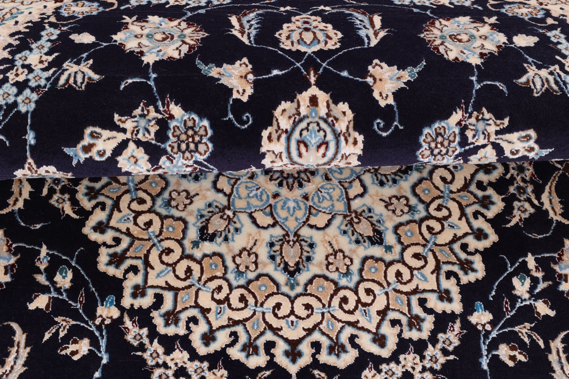 Nain Perserteppich 130 × 200 cm aus Wolle, handgeknüpft